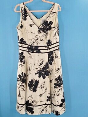 Jessica Howard white and black floral dress 14